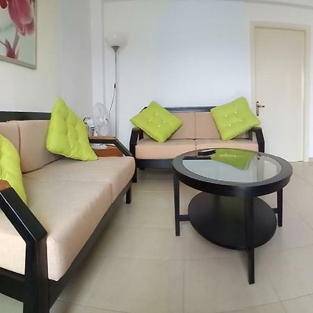 Fiona Seafront Apartments Nikiana Bagian luar foto