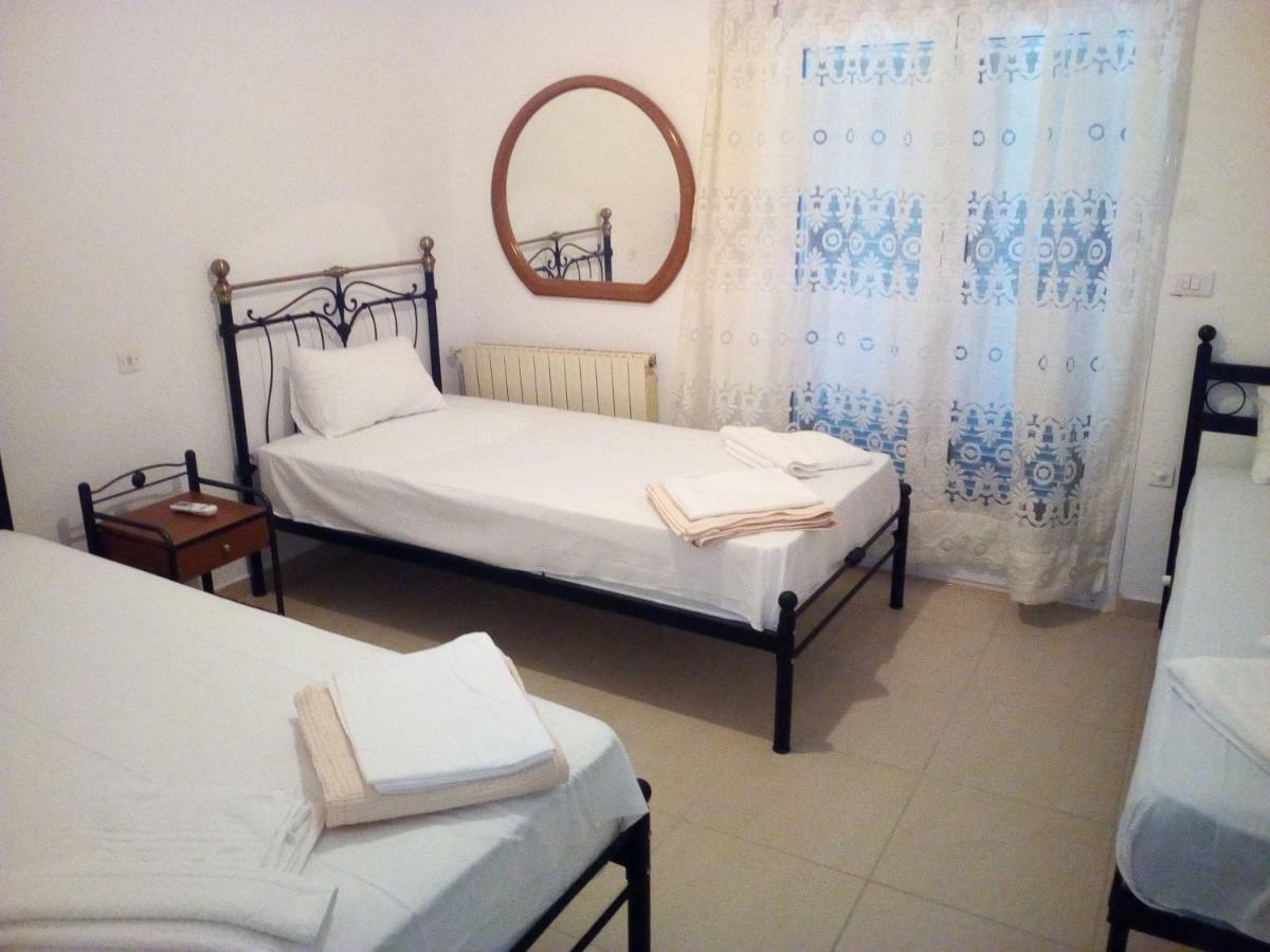 Fiona Seafront Apartments Nikiana Bagian luar foto